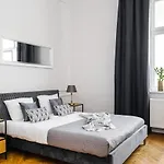 Cracovian Homes By Loft Affair Apartmán
