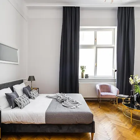 Cracovian Homes By Loft Affair Apartment