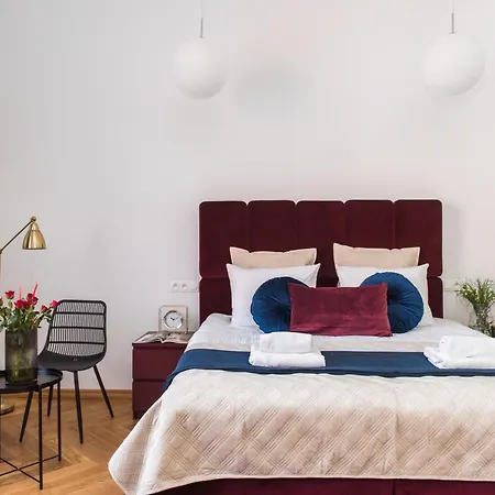 Cracovian Homes By Loft Affair Apartment *