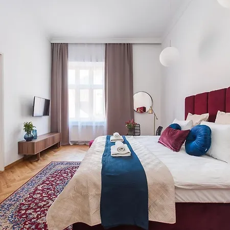 Cracovian Homes By Loft Affair * 크라쿠프