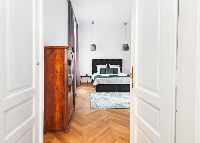 アパート Cracovian Homes By Loft Affair